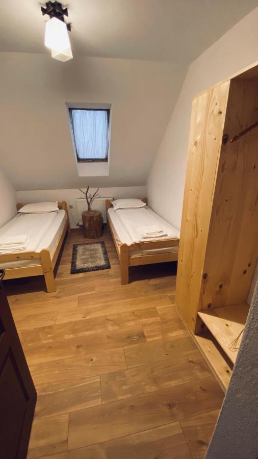 Racul Famives Vendeghaz B&B 외부 사진