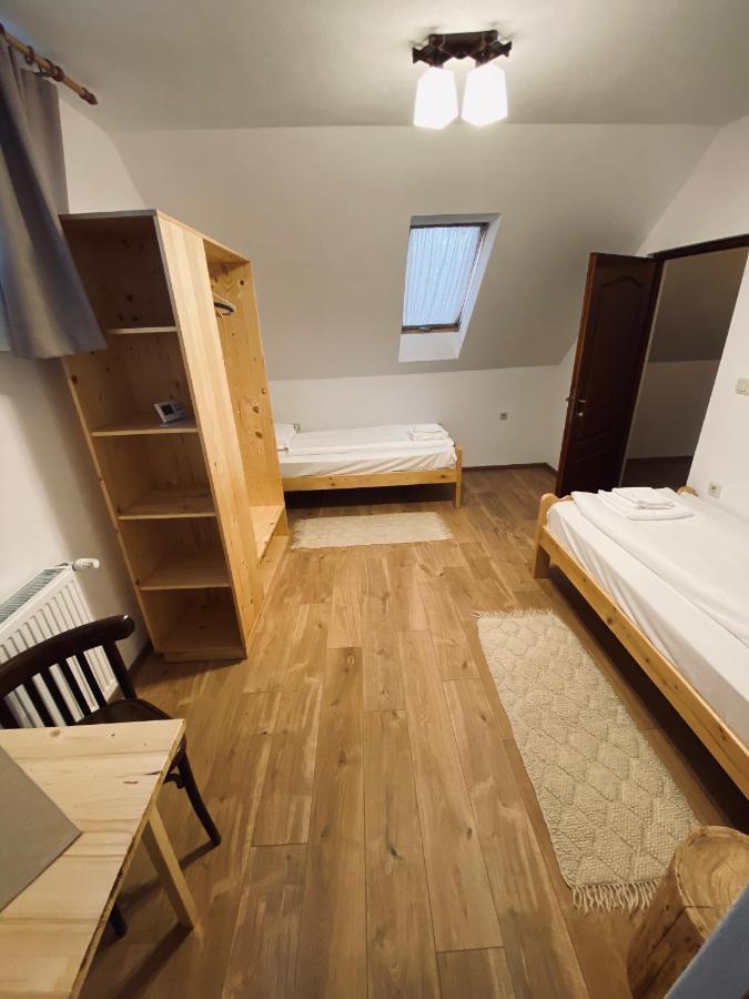 Racul Famives Vendeghaz B&B 외부 사진